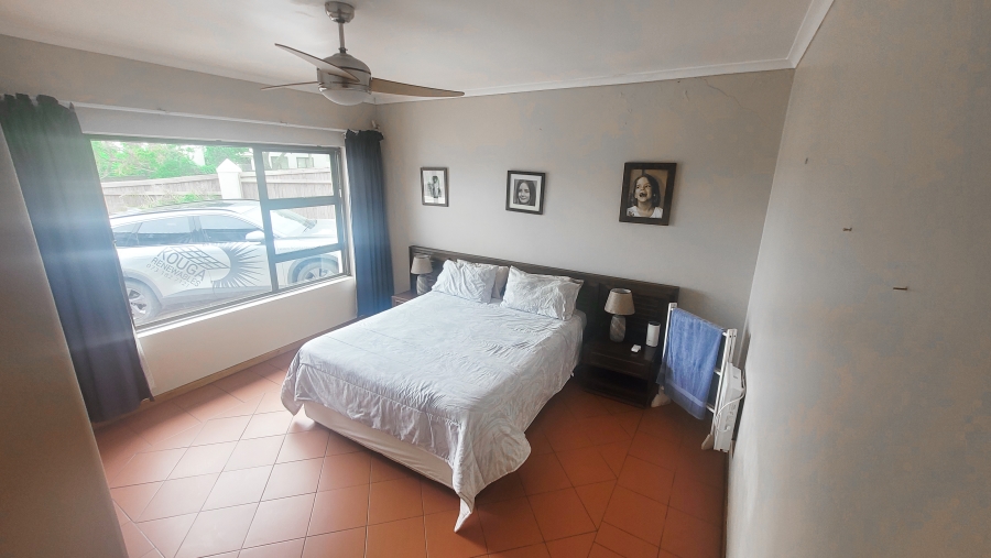 6 Bedroom Property for Sale in St Francis Bay Village Eastern Cape